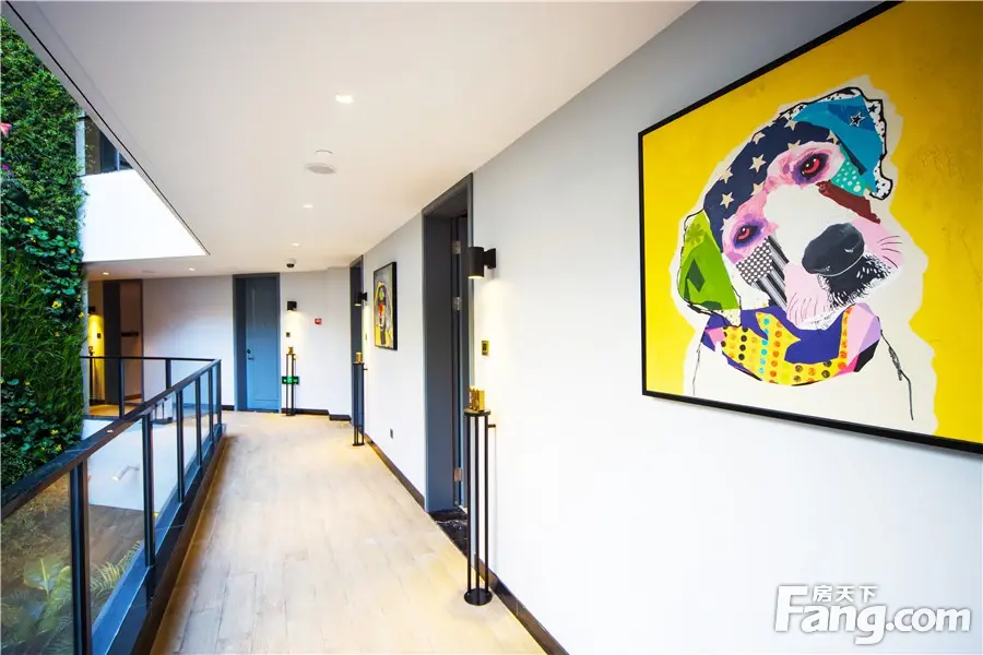 绿都绣云里3室2厅2卫南北朝向3600.00元/月出租