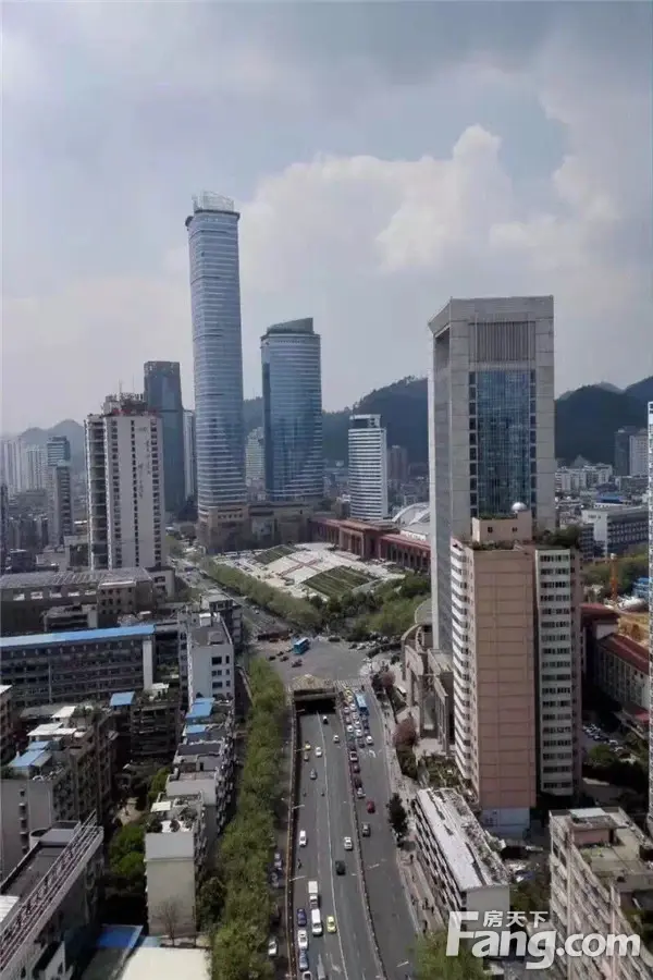 贵旅大厦远处的实景-贵阳搜房网