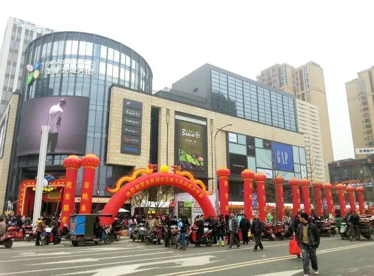 悦城、华润、龙湖…在成都,今年上半场谁赢了