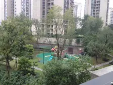 重庆天地嘉陵江畔雍江艺庭小户型中间楼层