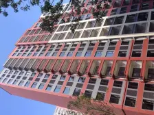 万科开发商,万科物业,近万达龙湖,坡上位置,边套