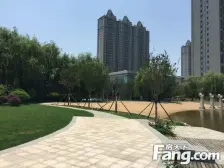 凤凰广场,新琅琊,带露台的四室大平层