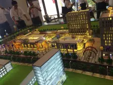 此房户型手续齐全,格局好,采光好,无遮挡,出行方便