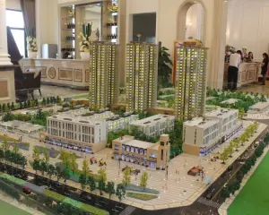 保利国宾首府二期 5室2厅 东南