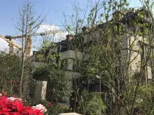 下叠别墅设计师打造南北花园双层地下室视野好