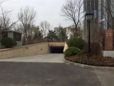 东港一线看海大平层 12米大宽厅 楼下威尼斯水城