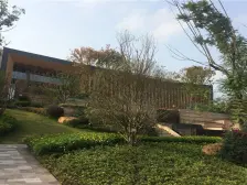 首地人和街旁 次新社区 舒适大三居