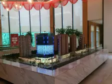 光合花园 三室双气 精装修 环境好 绿化好