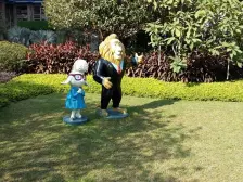 此房位置地段好 格局方正 满两年低税 精装修三房