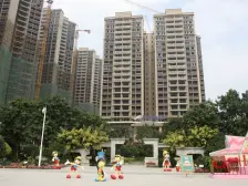 碧桂园二期 位置安静中间楼层 诚心卖