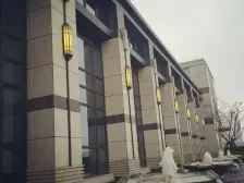 房子采光好,不挨着华夏大道,位置好