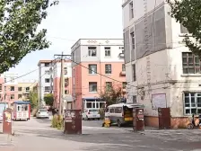 不吃差价不收返费 钢37街坊 精装修侧户