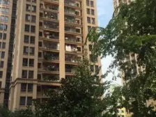 小龙坎 隆鑫天雨方二房133万