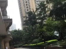 精装两房,出行购物交通方便,配套相当成熟