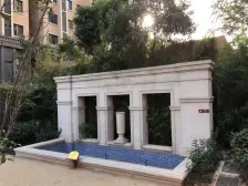 房产证已满五年,南北通透,精装修,小区内设幼儿园