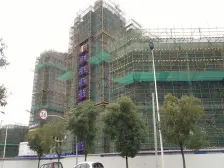 一楼底复总面积151.74平 地下室58平多,满五一