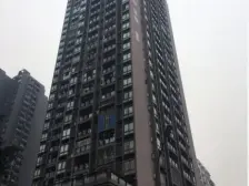 黄泥磅、精装两房、诚心出售、拎包入住。