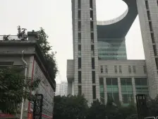 精装小两房,交通方便,诚心出售