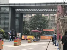 大学城 龙湖U城十一组团(听蓝湾二期)五房420万