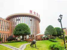 城东恒大,四室两卫,精装修保养良好
