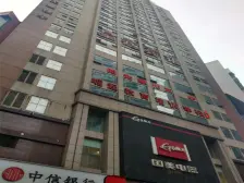 三峡广场内,配套成熟,业主安心卖 交通便利