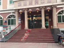 28,户型好,采光充足,环境美,公园地产,临地铁。