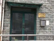 董家渡金融城旁,户型方正,两梯两户,带地下租赁车位