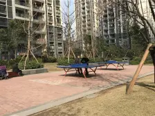 富力城 户型方正 精装修 大两房