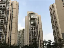 富力城河畔里 1室1厅 西南