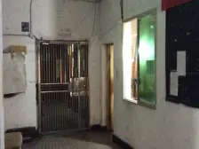 红旗河沟 金凤大厦三房130万