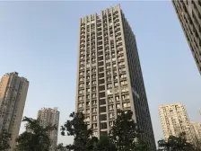 大跃层 四房两卫 全新装修 拎包入住 价格美丽