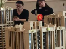 人和街+花园+通透+小高层密度低