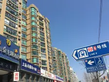 新上中间楼层两房、位置安静、改善主选、价位空间大