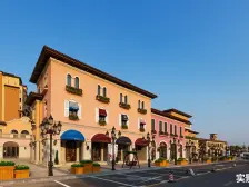 龙湖锦艺城高二 纯边户大四房 拎包入住 中式装修