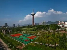 云熙台全景望湖大平层,采光充足,户型方正,诚意出售