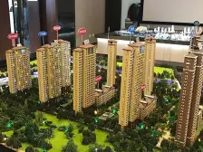 海河边、大面积带小院只此一套、精装修院在本、价可仪