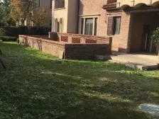 双拼东边套,精装修带大花园,诚意出售,看房随时