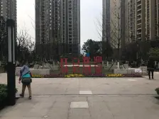 融侨 金辉城春上南滨二房102万