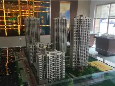 望城滨水公园旁地铁口 诚心卖 楼下一条小吃街