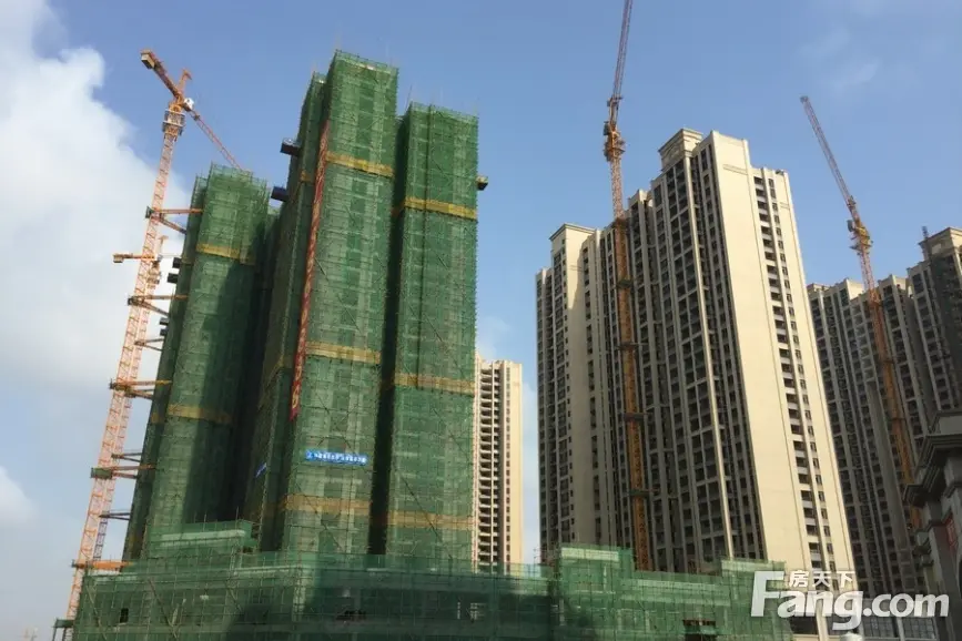 地标海东广场实景图-湛江房天下