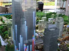 绿地高品质别墅 西端户 实用面积大 带三个车位 带露台