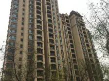 地铁2号线始发站户型方正 南北通透 日照时间长