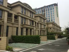 嘉隆国际广场 4室1厅 南