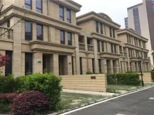 嘉隆国际 精装修 复式设计 配套成熟 交通便利 诚心售
