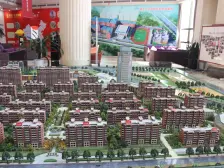 中暨沂河英里 4室2厅 南 北