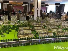 华润中央公园洋房一楼带花园带地下小区中间位置