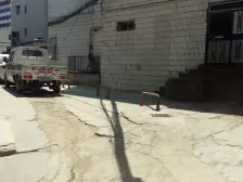 此房满五唯一,户型方正,采光好 出行便利