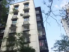 石岩村 两室中装 民饿在!!!!!