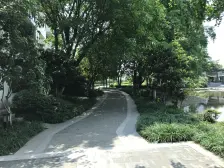 开发商精装修,离轻轨站近,交通便利,中高楼层。