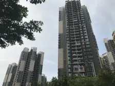 户型方正,采光充足,诚心出售,家具家电齐全